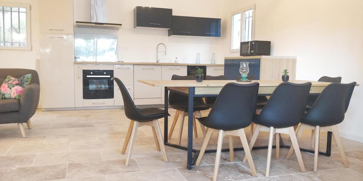 Villa Cigalons En Pleine Pinede Avec Piscine Chauffee De Mai A Septembre Auriol Exteriör bild